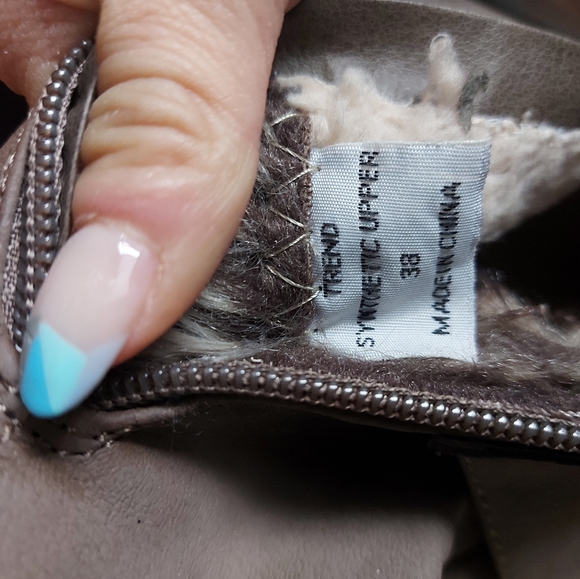 Steve Madden Winter Boots - Picture 4 of 6